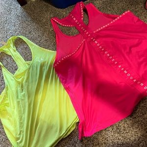 Under Armour Womens tank tops